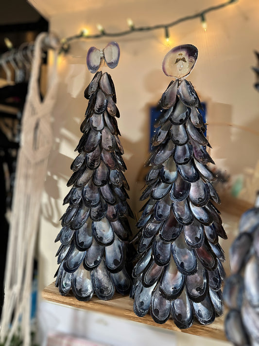 Luxury Mussel Shell Tree